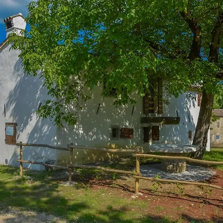 Istrien Traditionelles Steinhaus 7 *